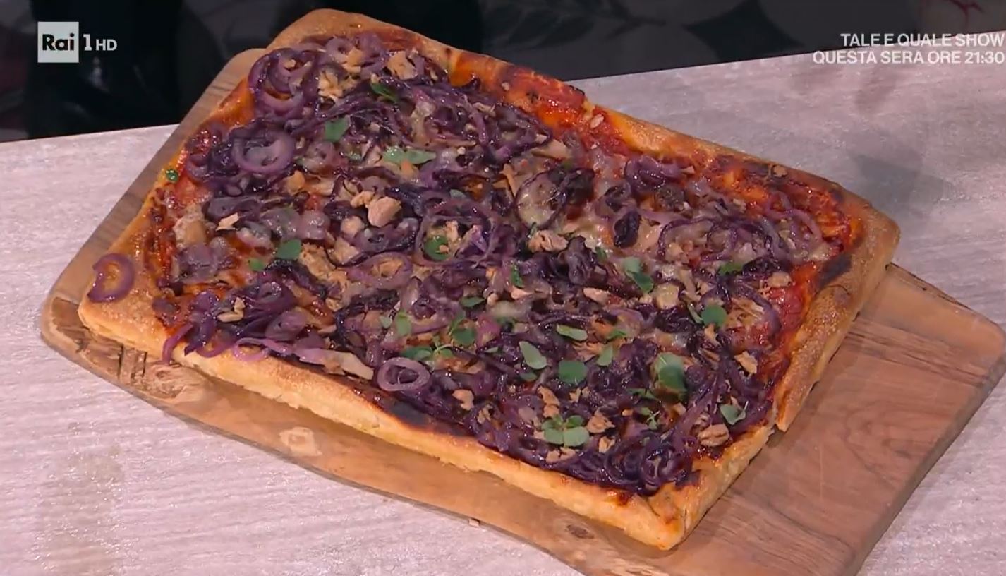E&amp;#39; sempre mezzogiorno | Ricetta pizza tonno e cipolla by Fulvio Marino ...